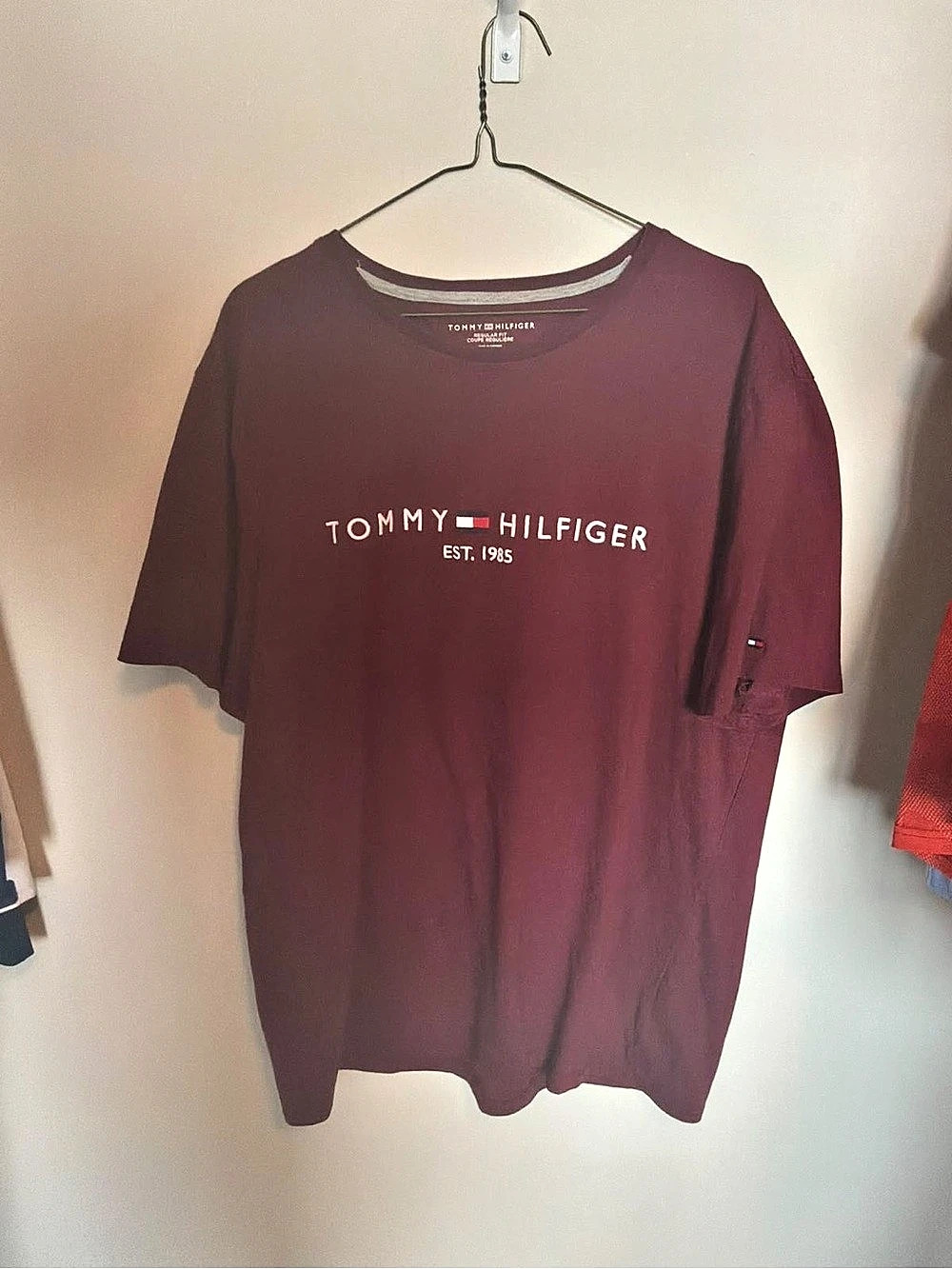 Tommy Hilfiger 1985 Logo T-Shirt Burgundy